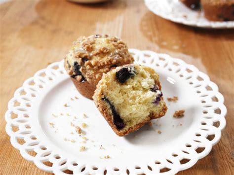 katie lee blueberry muffins.